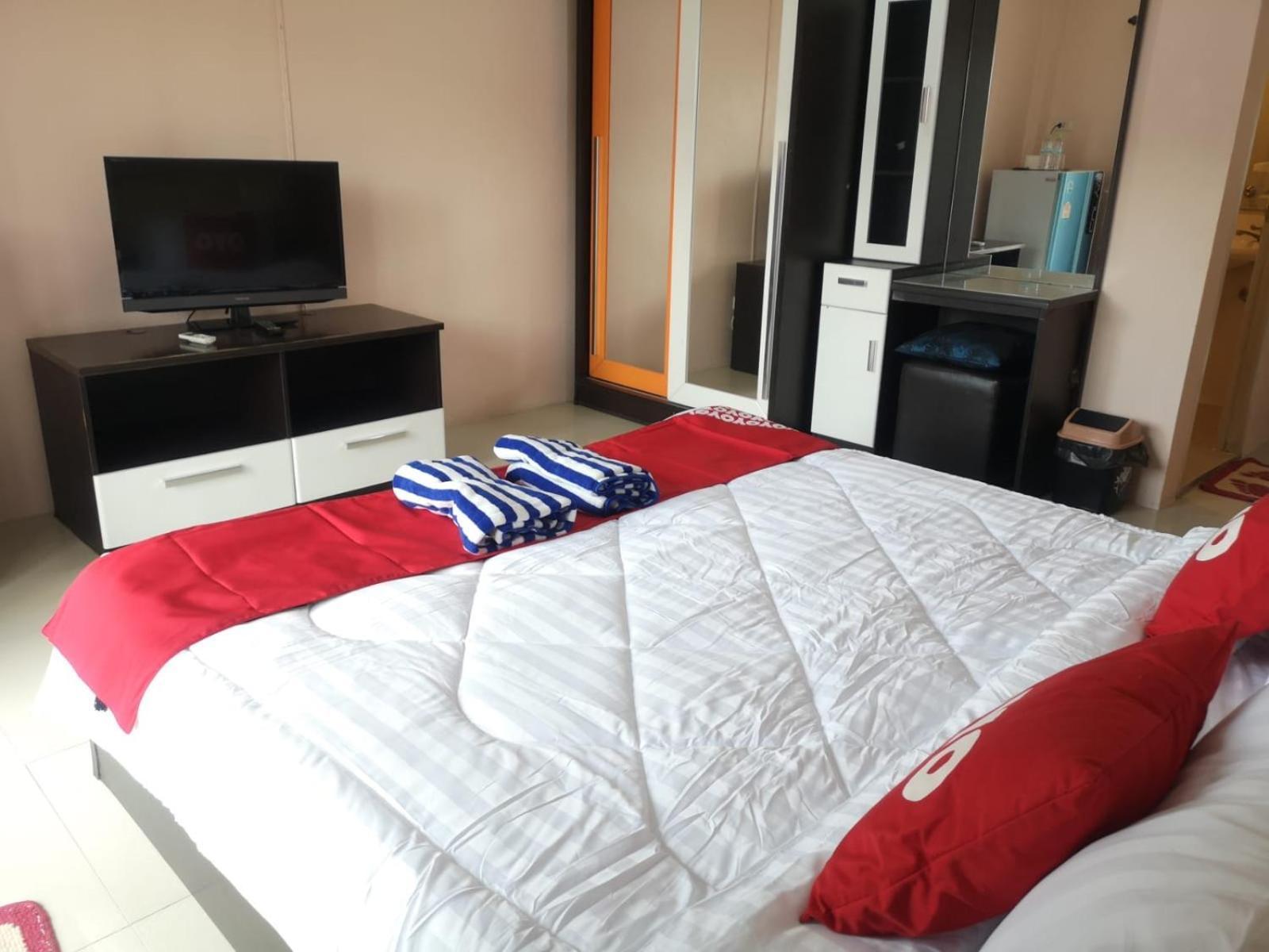 Kjs Pattaya Hotel Bagian luar foto