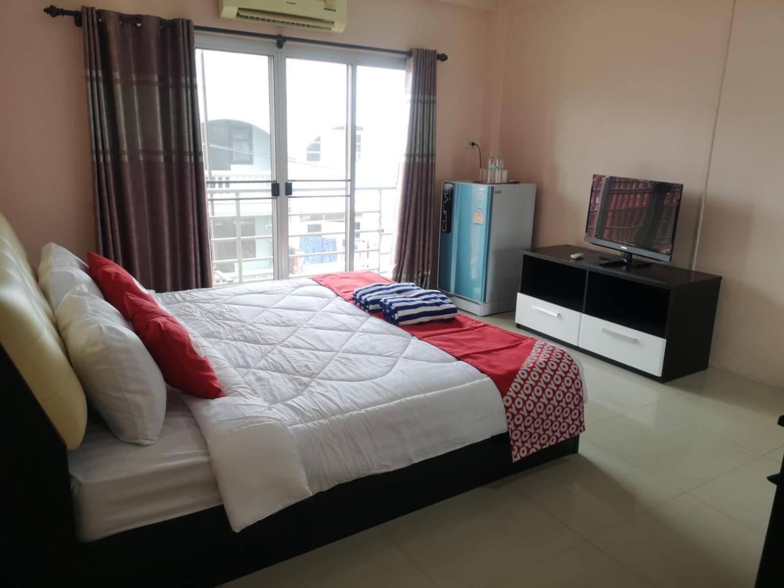 Kjs Pattaya Hotel Bagian luar foto