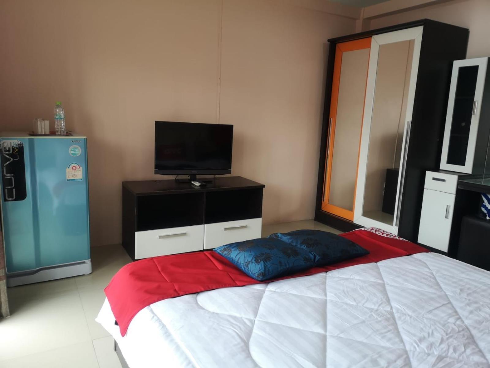 Kjs Pattaya Hotel Bagian luar foto