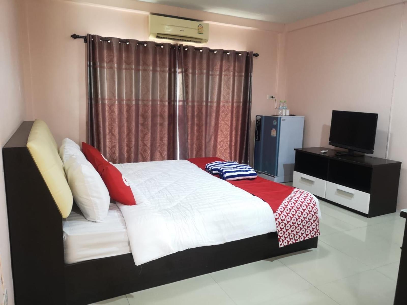 Kjs Pattaya Hotel Bagian luar foto