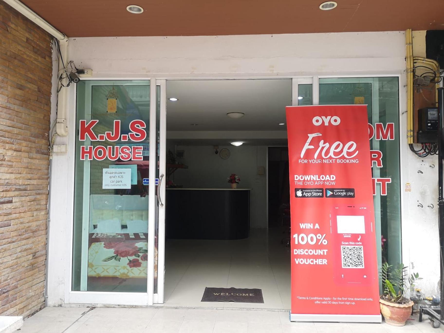 Kjs Pattaya Hotel Bagian luar foto